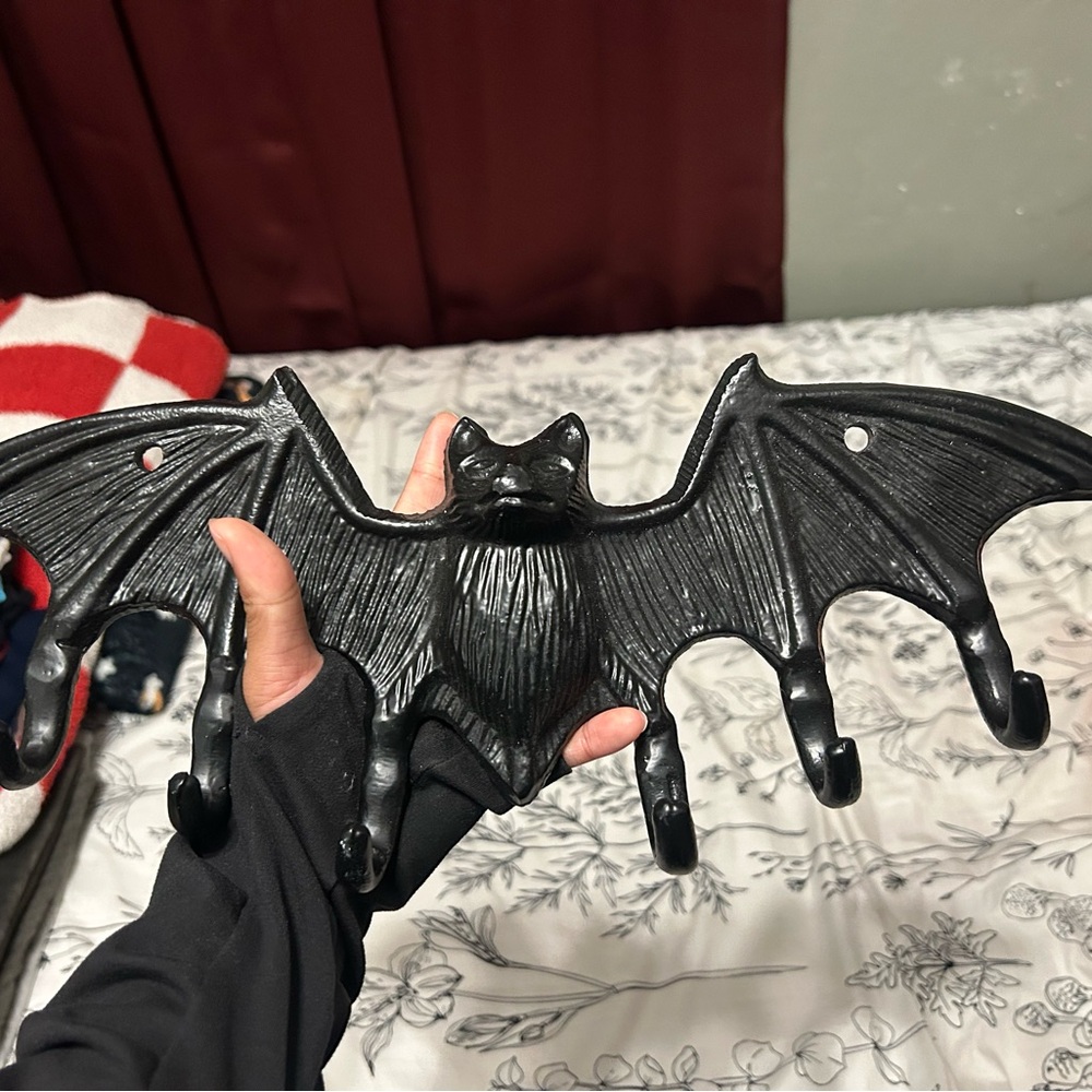 Black Bat Wall Hook - Picture 2 of 2